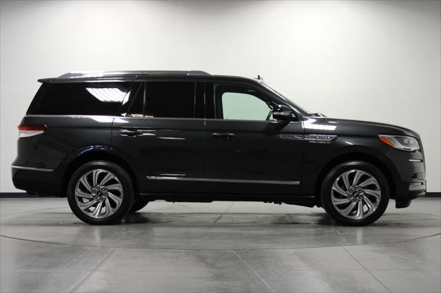 2023 Lincoln Navigator Reserve