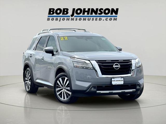 2022 Nissan Pathfinder Platinum 4WD