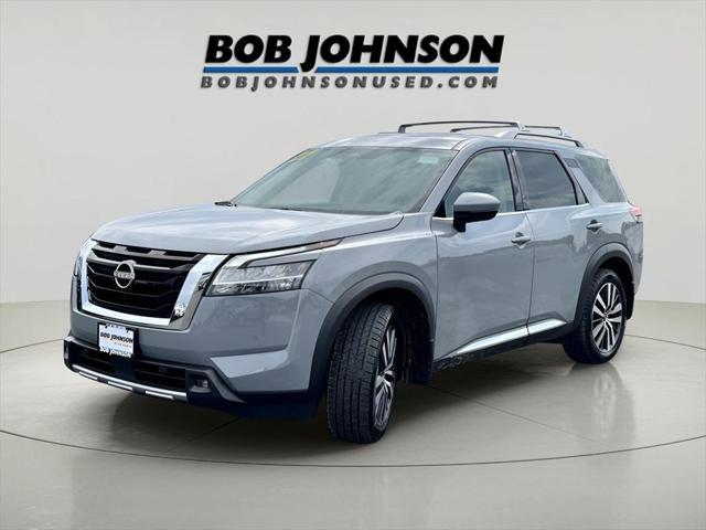 2022 Nissan Pathfinder Platinum 4WD