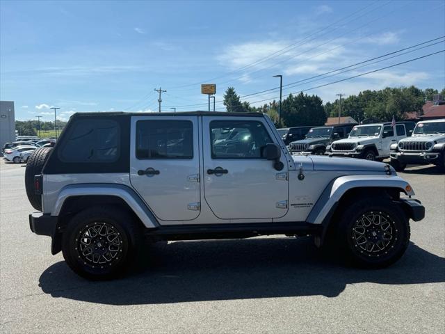 2014 Jeep Wrangler Unlimited Sahara 2014 Jeep Wrangler Unlimited Sahara