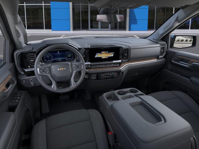 2026 Chevrolet Silverado 1500 4WD Double Cab Standard Bed LT