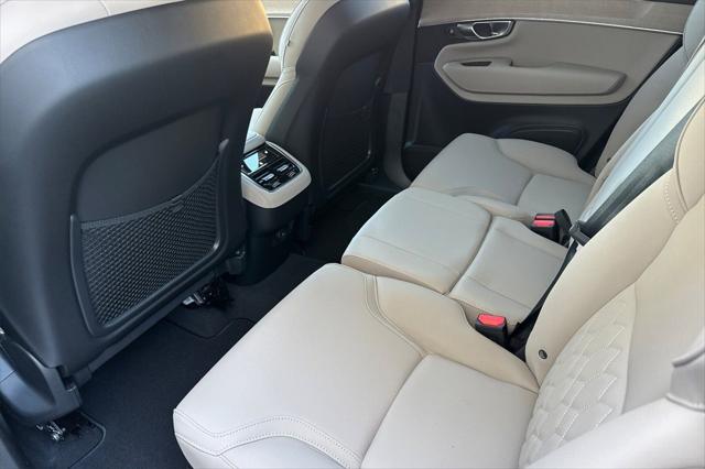 2026 Volvo XC90 Plus, B6 AWD Gas (mild hybrid), Gasoline, Bright, 7 Seats