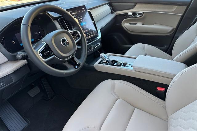 2026 Volvo XC90 Plus, B6 AWD Gas (mild hybrid), Gasoline, Bright, 7 Seats