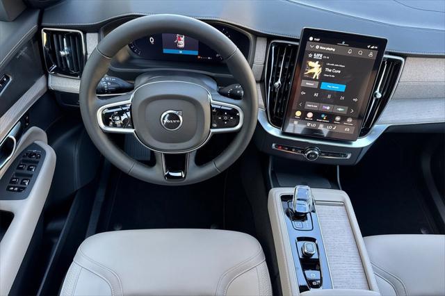 2026 Volvo XC90 Plus, B6 AWD Gas (mild hybrid), Gasoline, Bright, 7 Seats