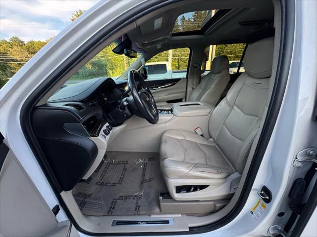 2019 Cadillac Escalade Luxury