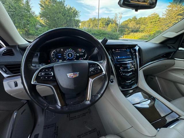 2019 Cadillac Escalade Luxury