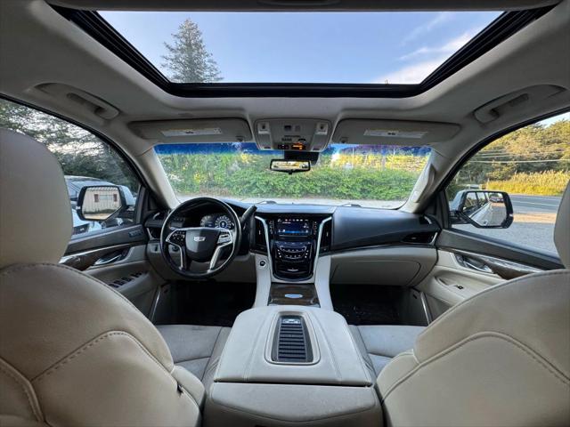 2019 Cadillac Escalade Luxury
