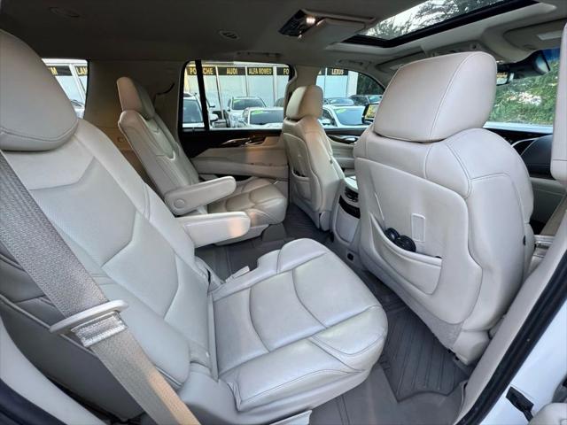 2019 Cadillac Escalade Luxury