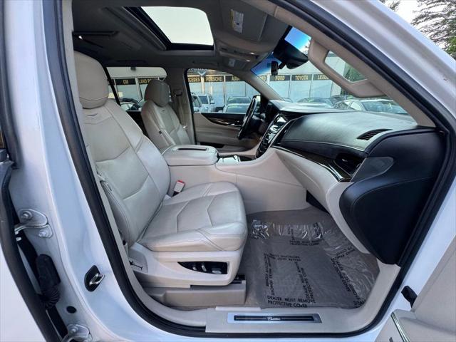 2019 Cadillac Escalade Luxury