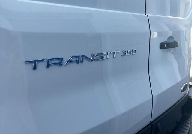 2025 Ford Transit Cargo Van Base