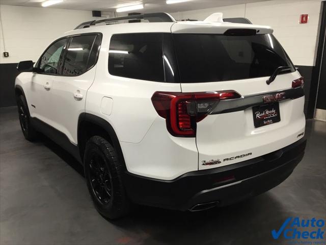 2022 GMC Acadia AWD AT4