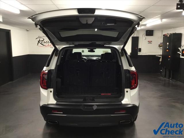 2022 GMC Acadia AWD AT4