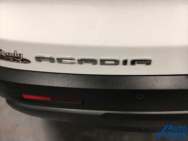2022 GMC Acadia AWD AT4