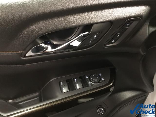2022 GMC Acadia AWD AT4
