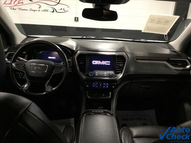 2022 GMC Acadia AWD AT4