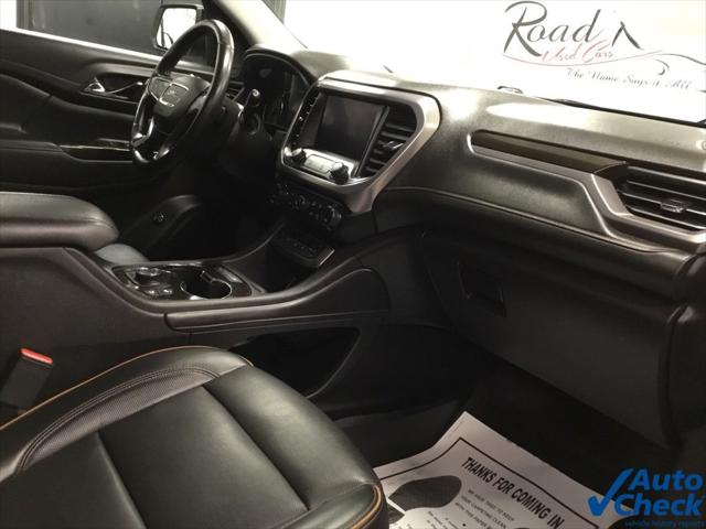 2022 GMC Acadia AWD AT4