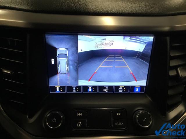 2022 GMC Acadia AWD AT4