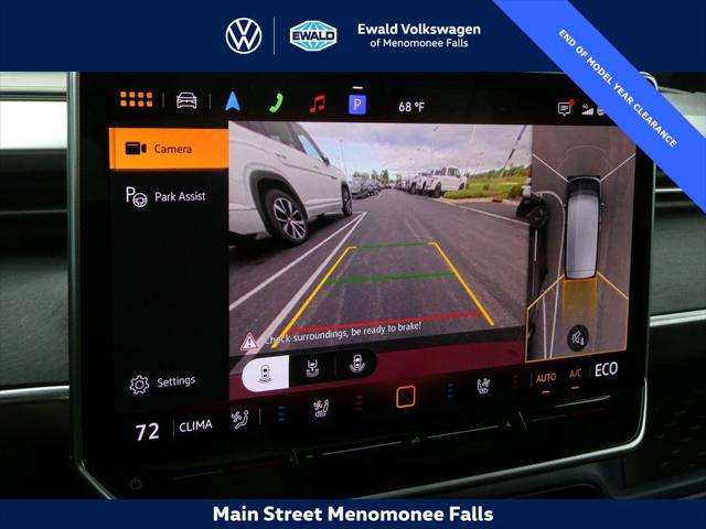 2025 Volkswagen ID. Buzz Pro S Plus with 4MOTION