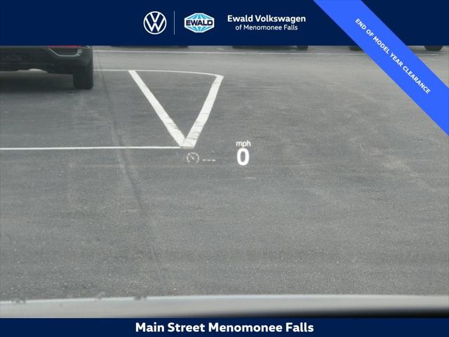 2025 Volkswagen ID. Buzz Pro S Plus with 4MOTION