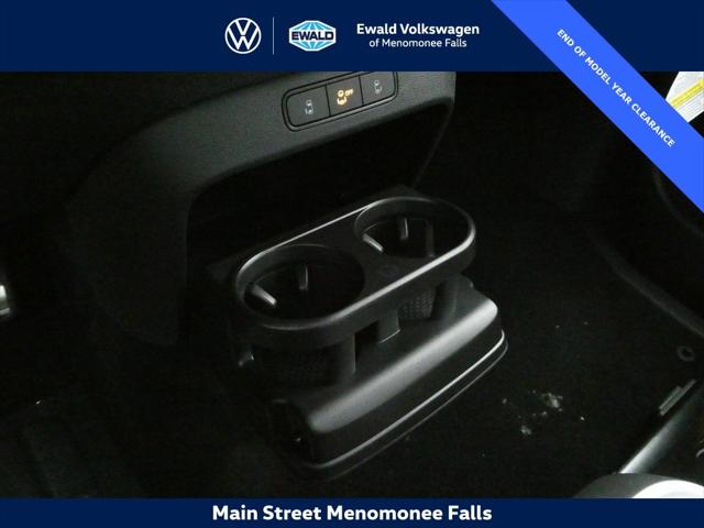 2025 Volkswagen ID. Buzz Pro S Plus with 4MOTION