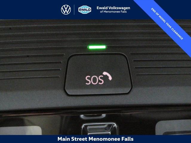 2025 Volkswagen ID. Buzz Pro S Plus with 4MOTION