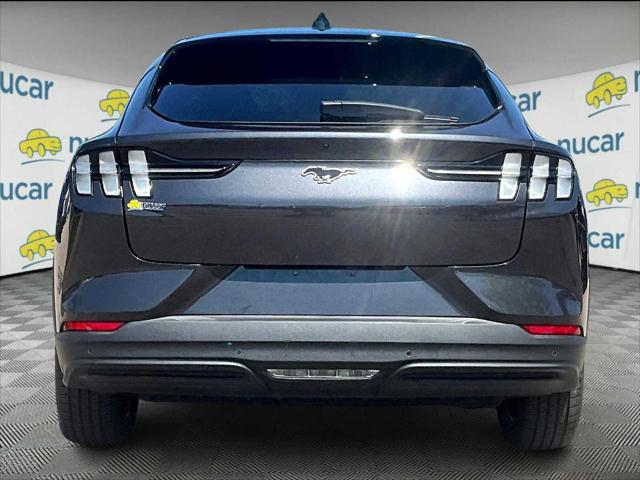 2022 Ford Mustang Mach-E Select