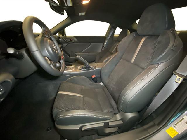 2025 Toyota GR86 Premium