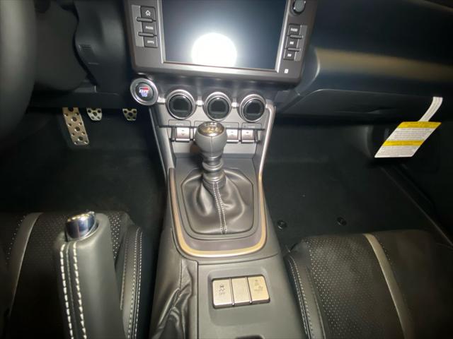 2025 Toyota GR86 Premium