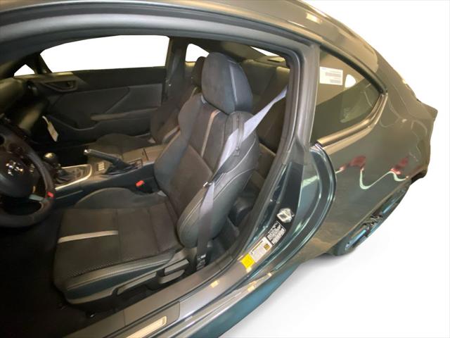 2025 Toyota GR86 Premium