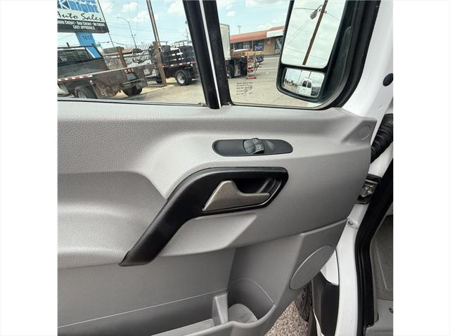 2014 Freightliner Sprinter High  Roof