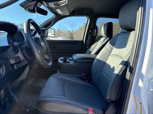 2026 Ram 3500 Tradesman Crew Cab 4x4 6'4" Box