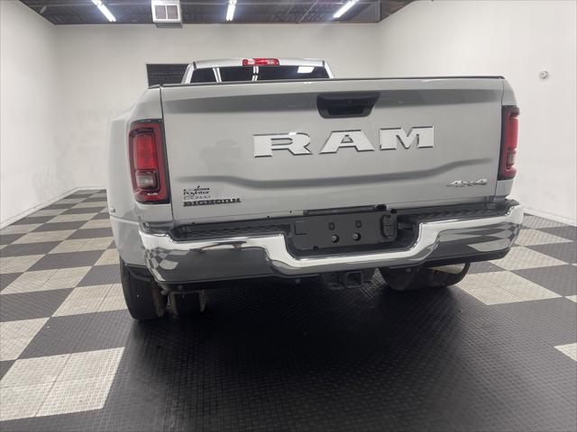 2026 RAM Ram 3500 RAM 3500 BIG HORN CREW CAB 4X4 8 BOX