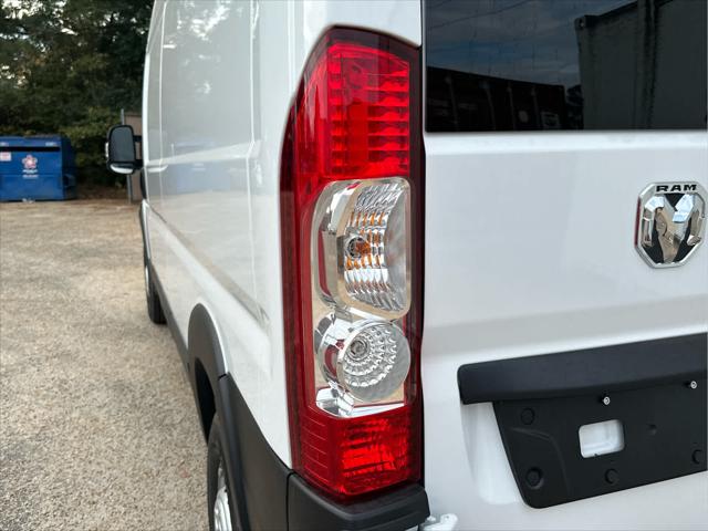 2026 Ram ProMaster Cargo Van Tradesman High Roof 159" WB w/Pass Seat