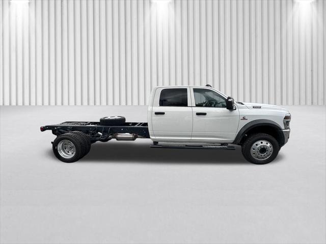 2026 RAM Ram 5500 Chassis Cab RAM 5500 TRADESMAN CHASSIS CREW CAB 4X4 84 CA