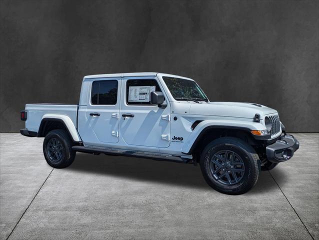 2025 Jeep Gladiator GLADIATOR SPORT S 4X4