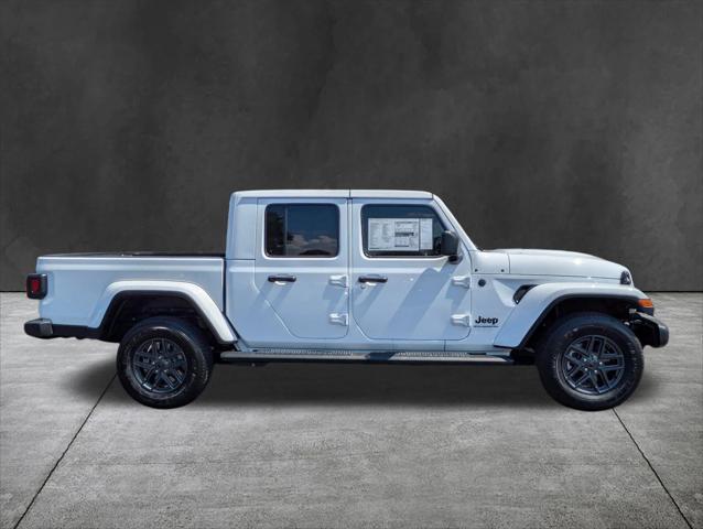 2025 Jeep Gladiator GLADIATOR SPORT S 4X4