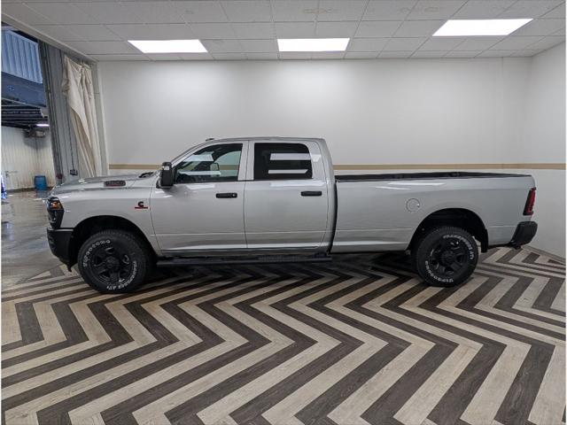 2026 RAM Ram 3500 RAM 3500 TRADESMAN CREW CAB 4X4 8 BOX