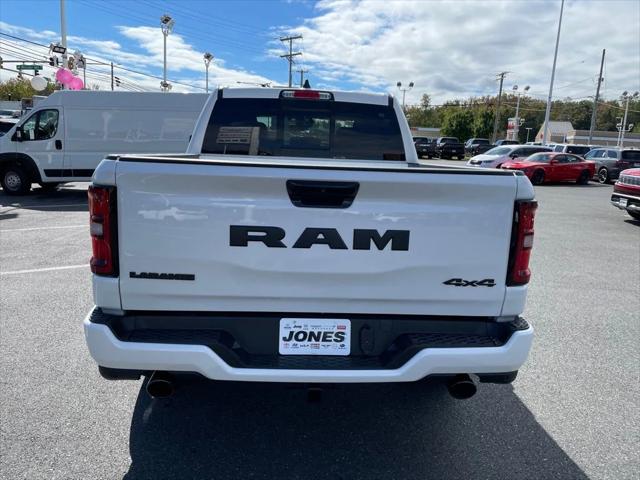 2026 Ram 1500 Laramie Crew Cab 4x4 5'7" Box