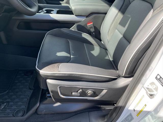 2026 Ram 1500 Laramie Crew Cab 4x4 5'7" Box
