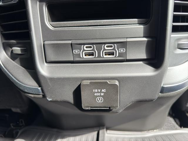 2026 Ram 2500 Big Horn Crew Cab 4x4 6'4" Box