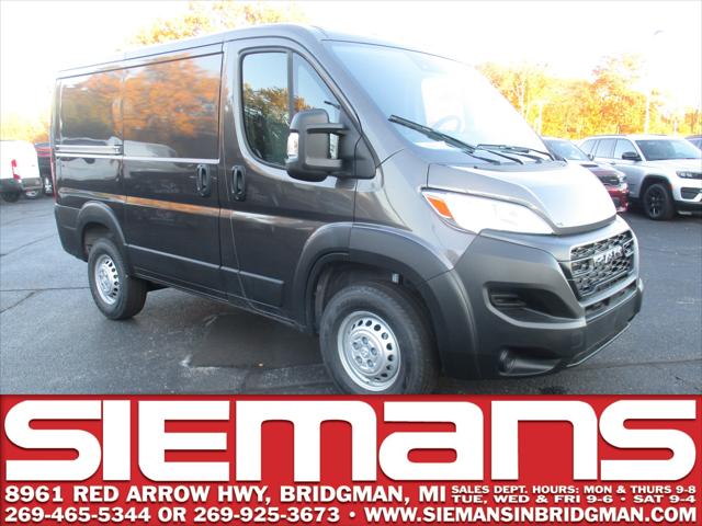 2026 RAM Ram ProMaster RAM PROMASTER 1500 TRADESMAN CARGO VAN LOW ROOF 118 WB