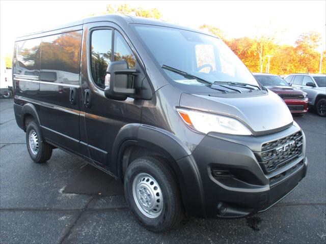 2026 RAM Ram ProMaster RAM PROMASTER 1500 TRADESMAN CARGO VAN LOW ROOF 118 WB