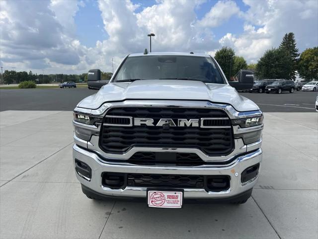 2026 RAM Ram 2500 RAM 2500 TRADESMAN CREW CAB 4X4 64 BOX 2026 RAM Ram 2500 RAM 2500 TRADESMAN CREW CAB 4X4 64 BOX