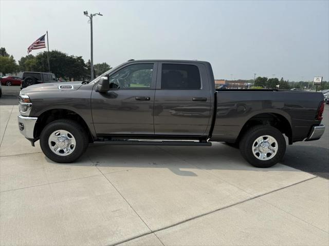 2026 Ram 3500 Tradesman Crew Cab 4x4 6'4" Box
