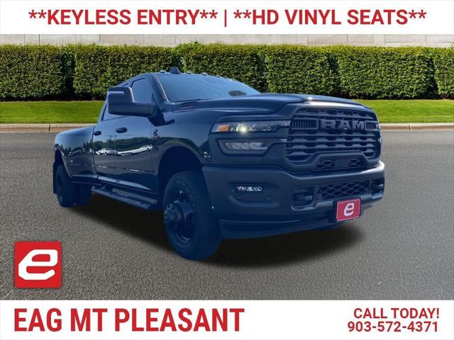 2026 RAM Ram 3500 RAM 3500 TRADESMAN CREW CAB 4X4 8 BOX