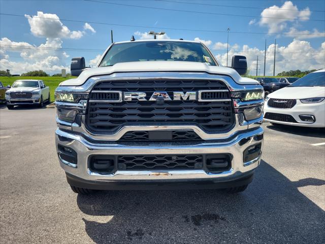2026 RAM Ram 2500 RAM 2500 TRADESMAN CREW CAB 4X4 64 BOX