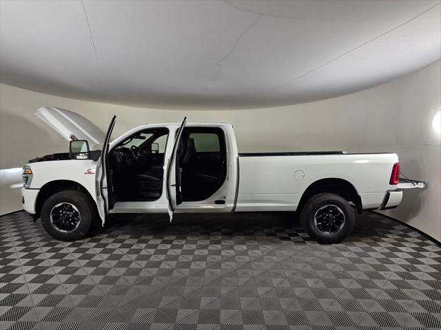 2026 Ram 2500 Laramie Crew Cab 4x4 8' Box