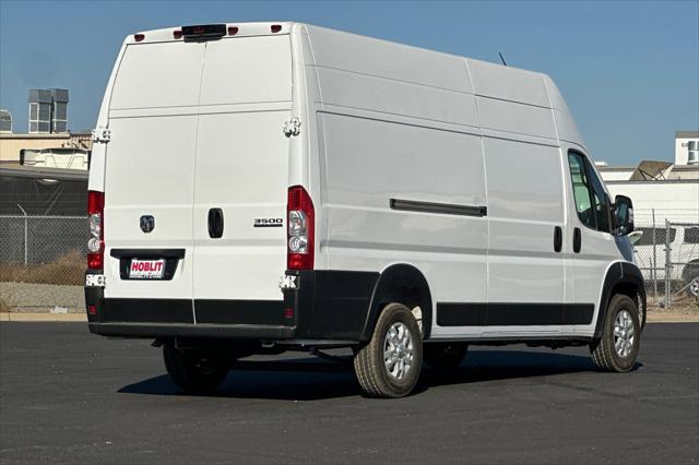 2026 RAM Ram ProMaster RAM PROMASTER 3500 SLT CARGO VAN SUPER HIGH ROOF 159 WB EXT
