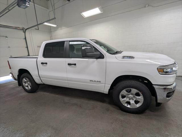 2025 RAM Ram 1500 RAM 1500 TRADESMAN CREW CAB 4X4 57 BOX 2025 RAM Ram 1500 RAM 1500 TRADESMAN CREW CAB 4X4 57 BOX