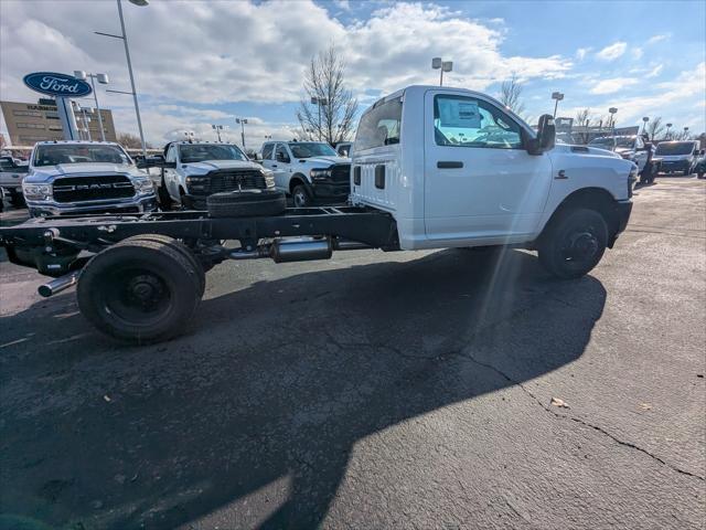 2026 RAM Ram 3500 Chassis Cab RAM 3500 TRADESMAN CHASSIS REGULAR CAB 4X4 84 CA
